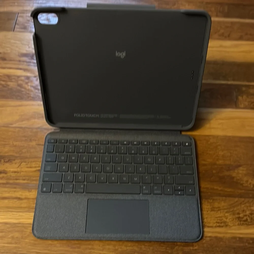 Logitech Gray Folio Touch Keyboard